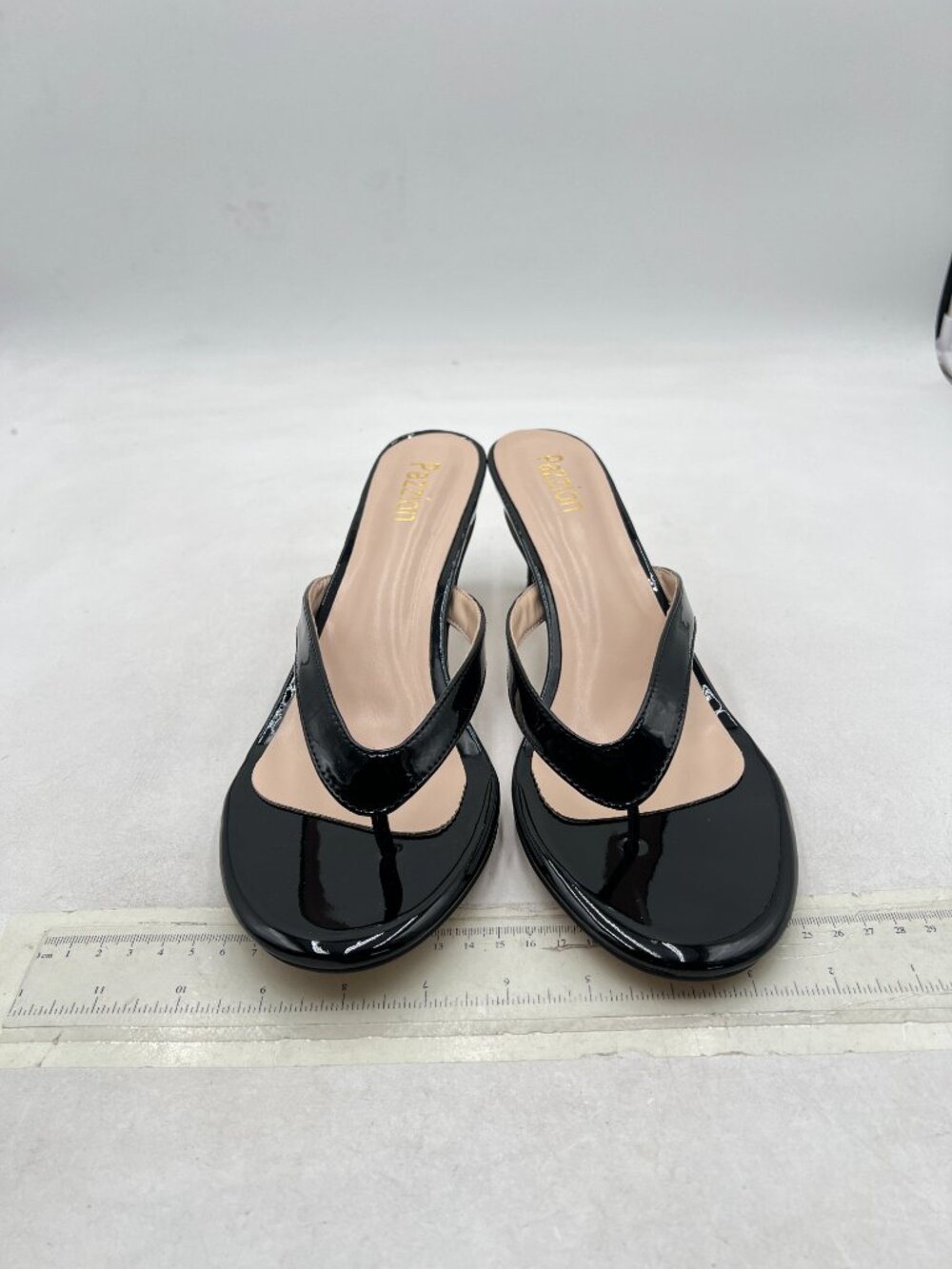 Pazzion Black Flip Flops Open Toe Mid Heels Thong Sandals Casual Daily Shoe - Picture 2 of 7